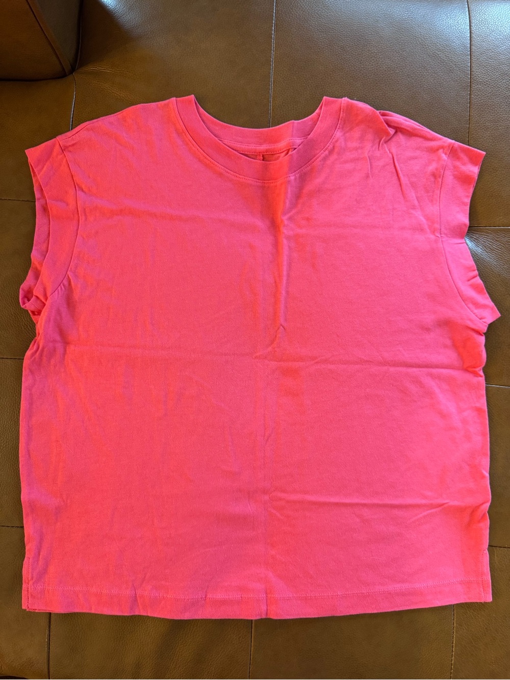 Crewneck Cap-sleeve Tee